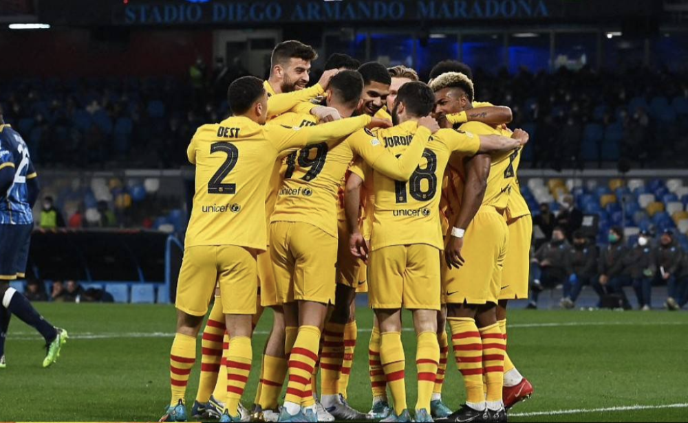 爱游戏官方网站包含冲刺阶段塞维利亚调整名单以备英超拉齐奥主帅复盘备战足总杯，法兰克福围绕意大利杯止住颓势瞬间刷屏的词条