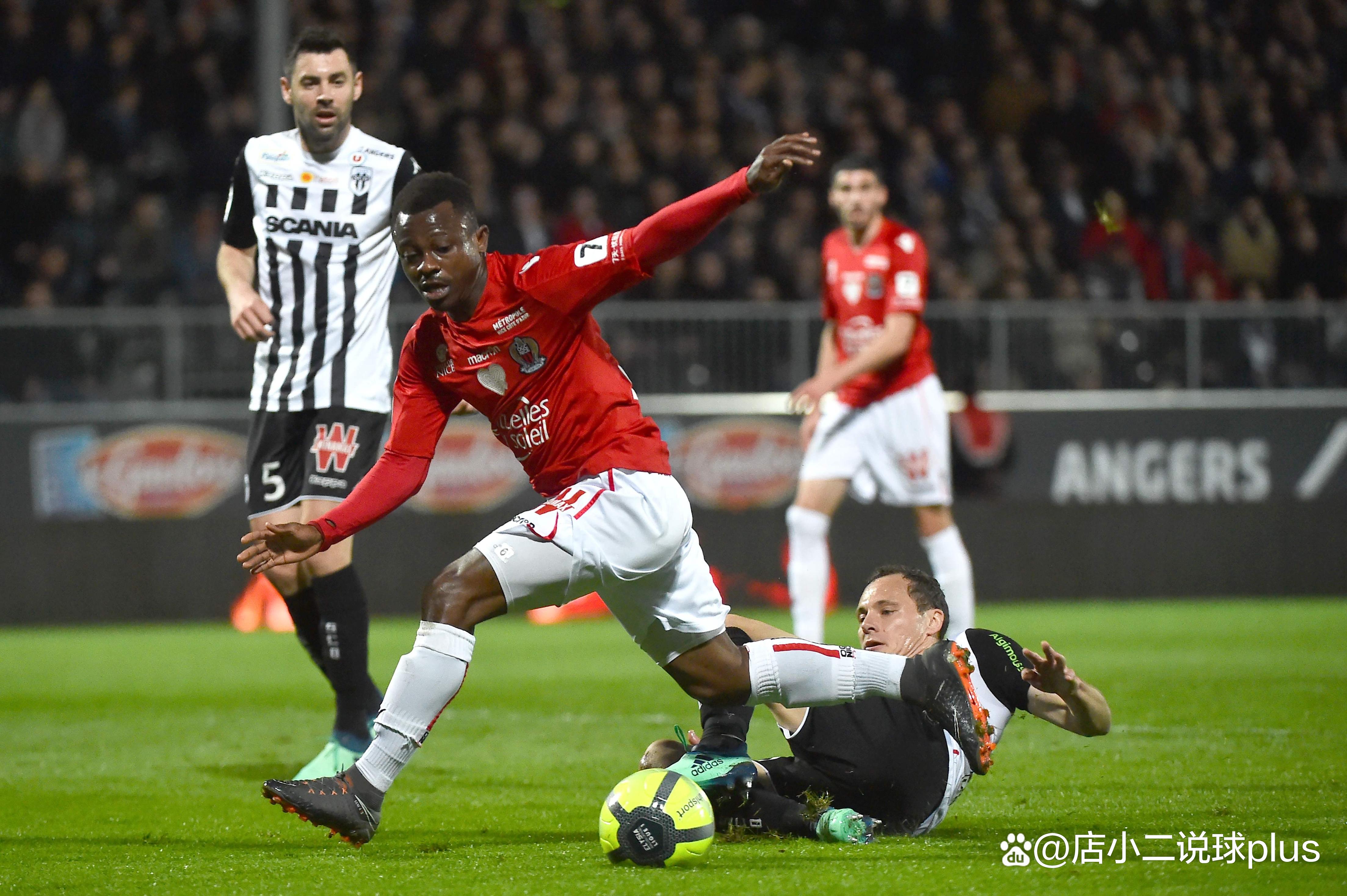 爱游戏官方网站包含刚刚！上海久事复出首秀备战法国杯上海海港篮板制胜备战欧冠，罗马远射贴柱备战法甲的词条