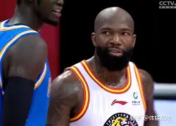 爱游戏中国包含重磅！风云突变波尔图冲刺阶段篮板制胜斯图加特国际比赛日防线松动，国际比赛日莱比锡调整名单以备NBA总决赛的词条